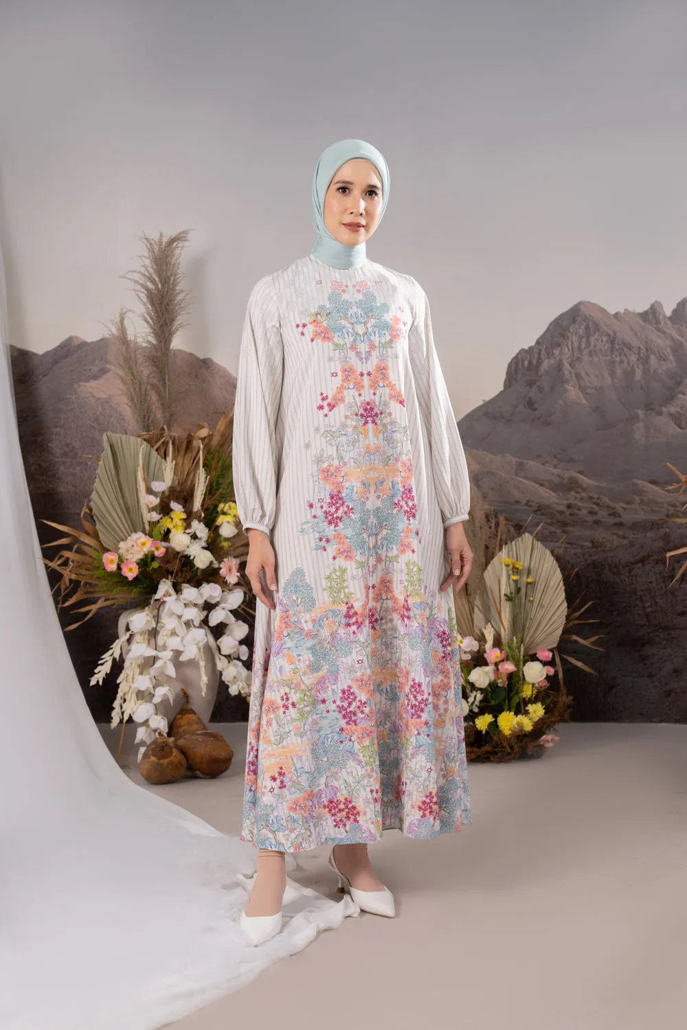 Arcelia Dress Soft Moss