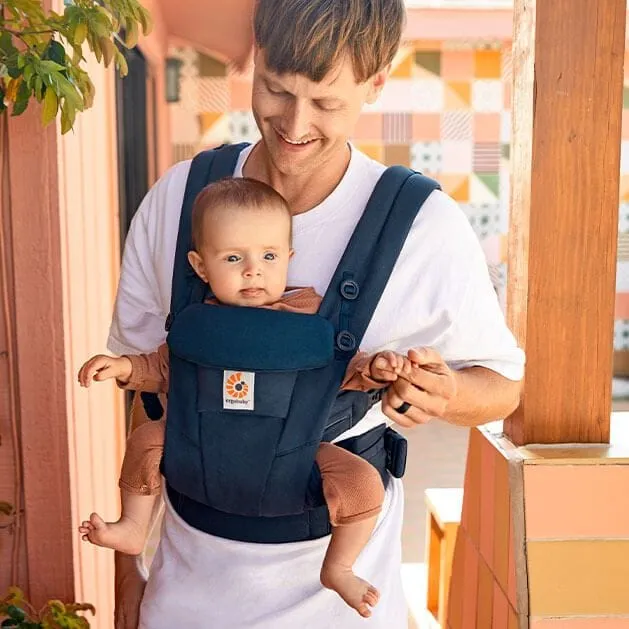 Ergobaby Omni Dream Carrier - Midnight Blue