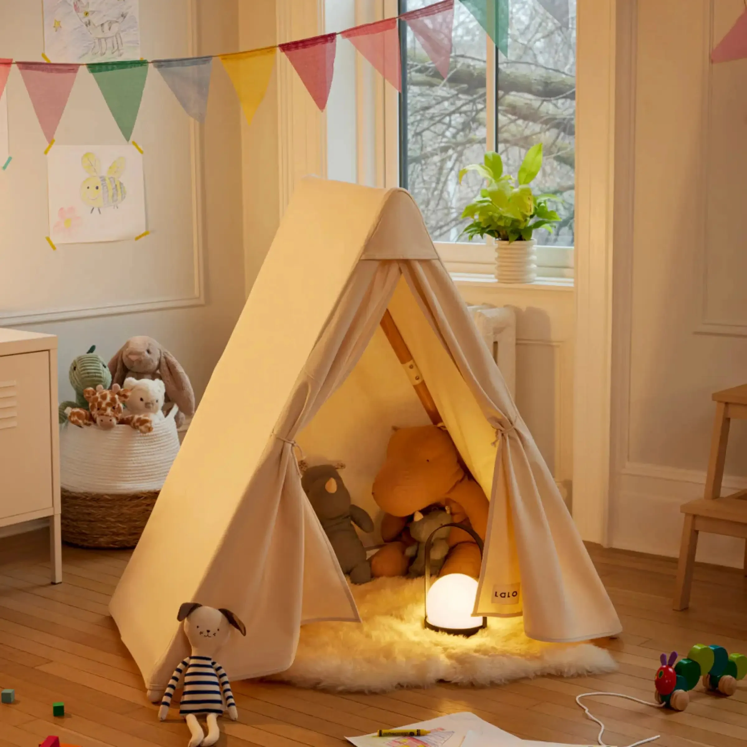 The play tent